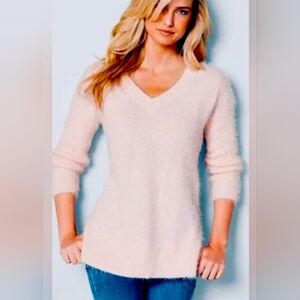 NWT Venus Fuzzy V neck Sweater Size S